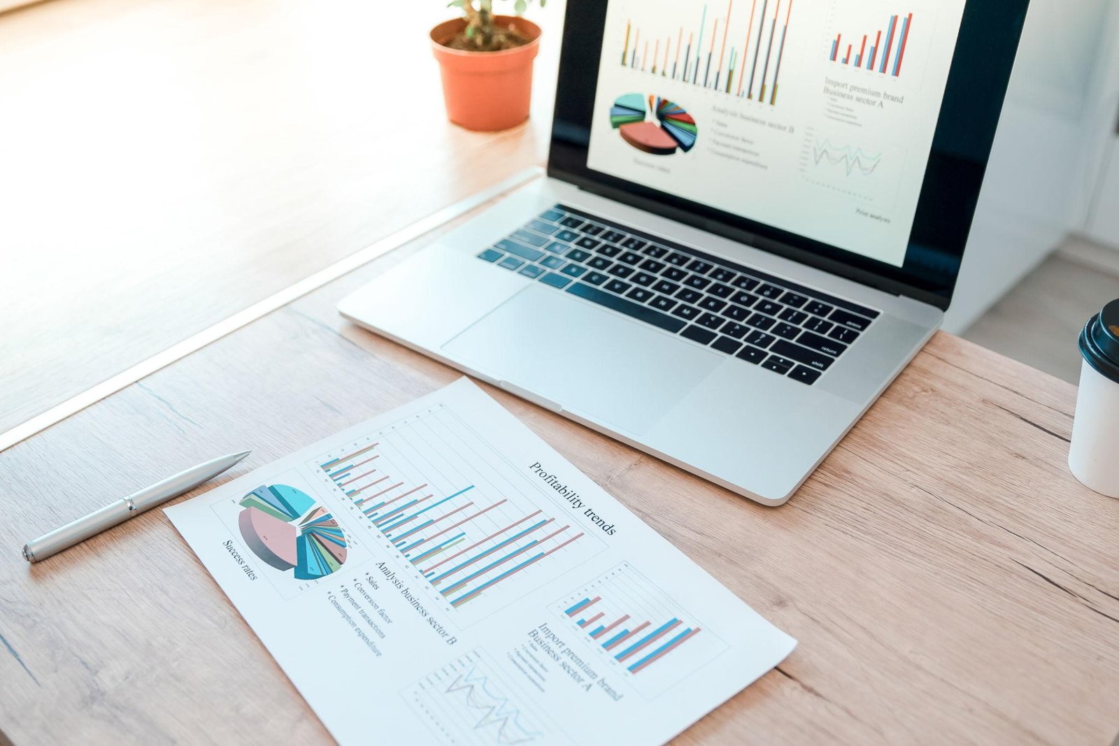 Who Should Bear the Risk of Client Retention?